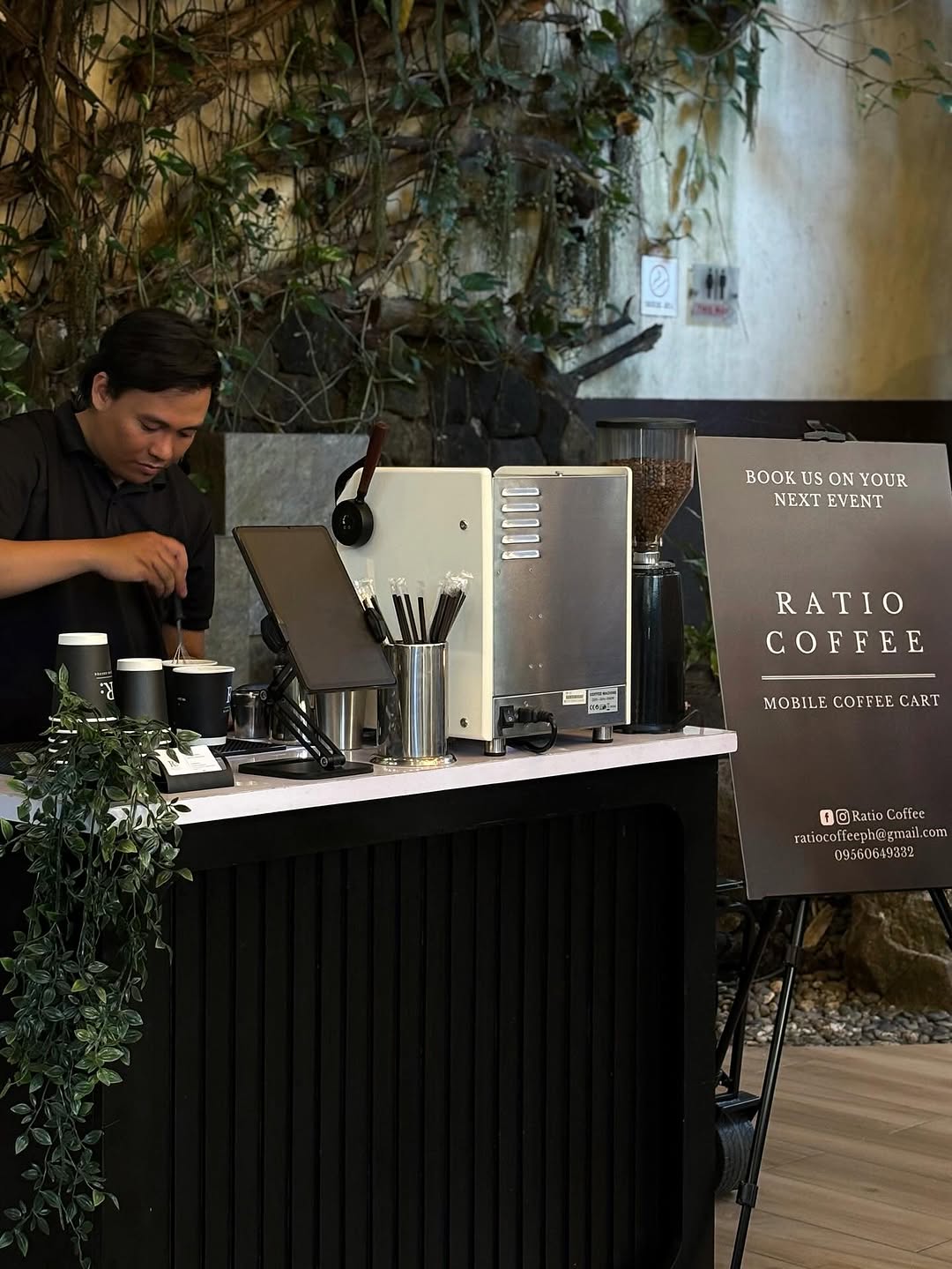 Mobile coffee cart at wedding